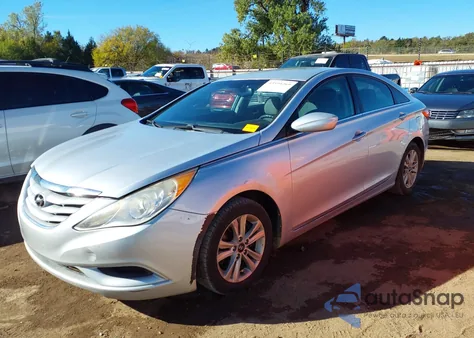 2013 Hyundai Sonata Gls from USA, damaged, VIN 5NPEB4AC3DH713435